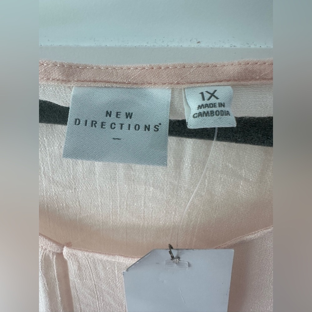 NWT New directions Flowy Short Sleeve Top Shirt Blouse XL Peach Bell Sleeve - Picture 4 of 6